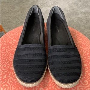 Grasshopper Quinn Wedge Pump